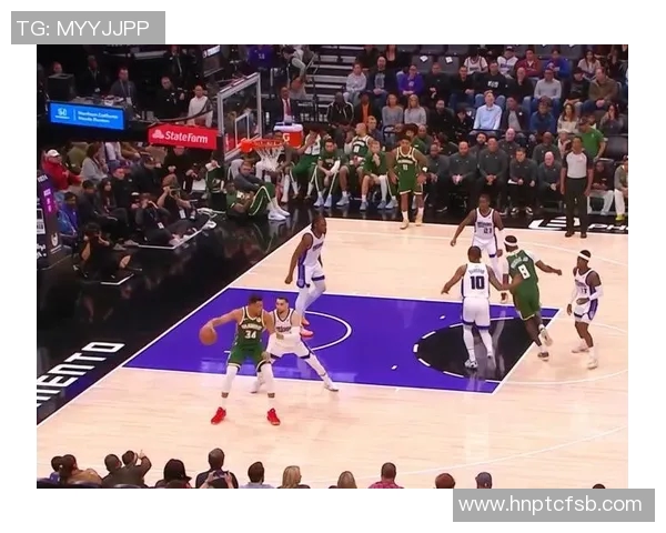 威少替补发威砍下两双,国王险胜雄鹿展现助攻王风采 威少替补发威砍下两双,国王险胜雄鹿展现助攻王风采